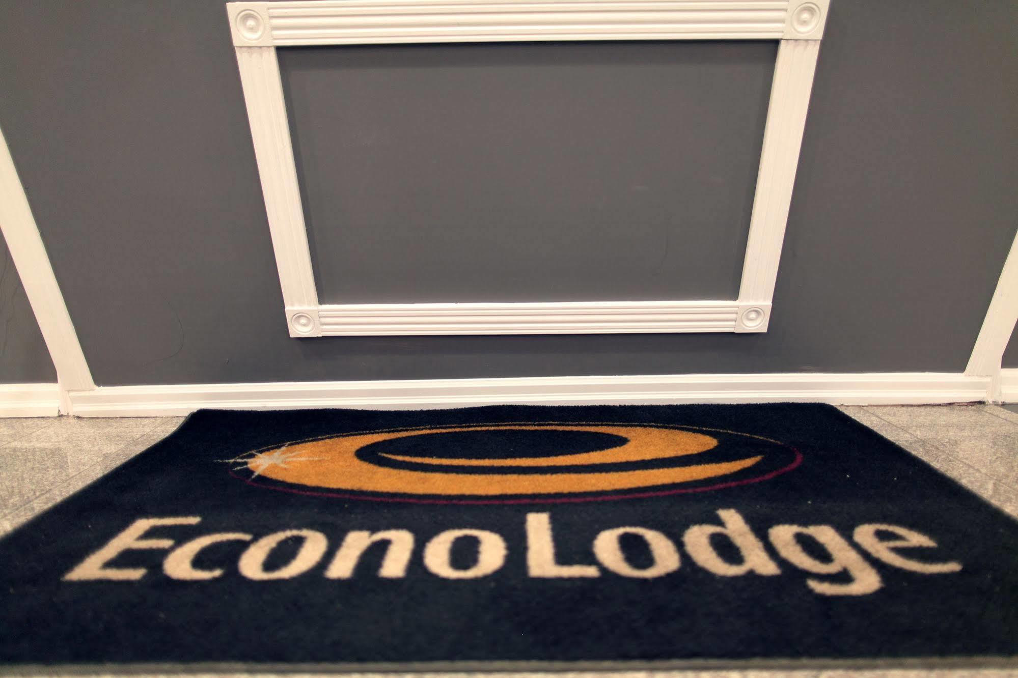 Econo Lodge Londra Esterno foto
